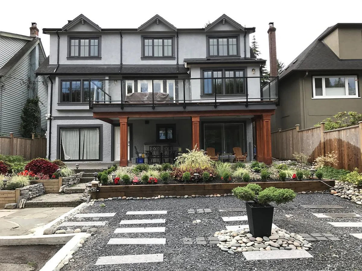 Bay View House Bed & Breakfast Vancouver