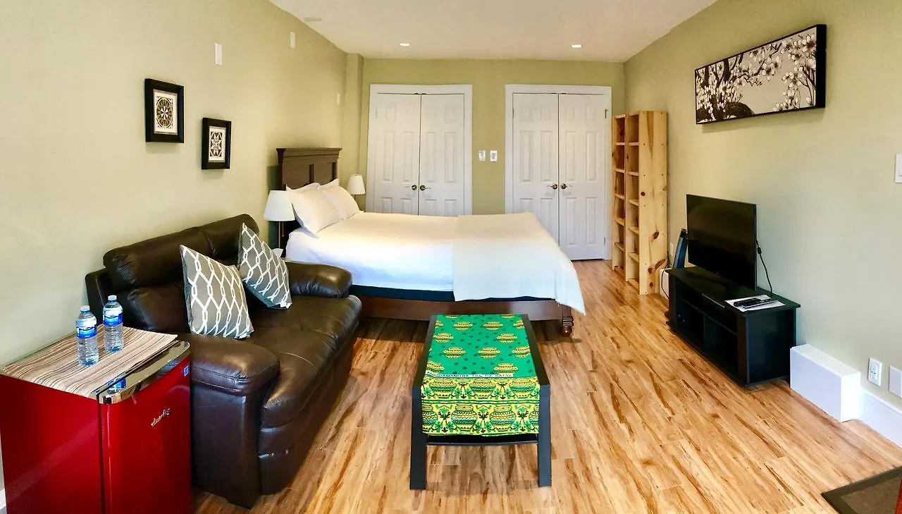 Bay View House Bed & Breakfast Vancouver 0*,